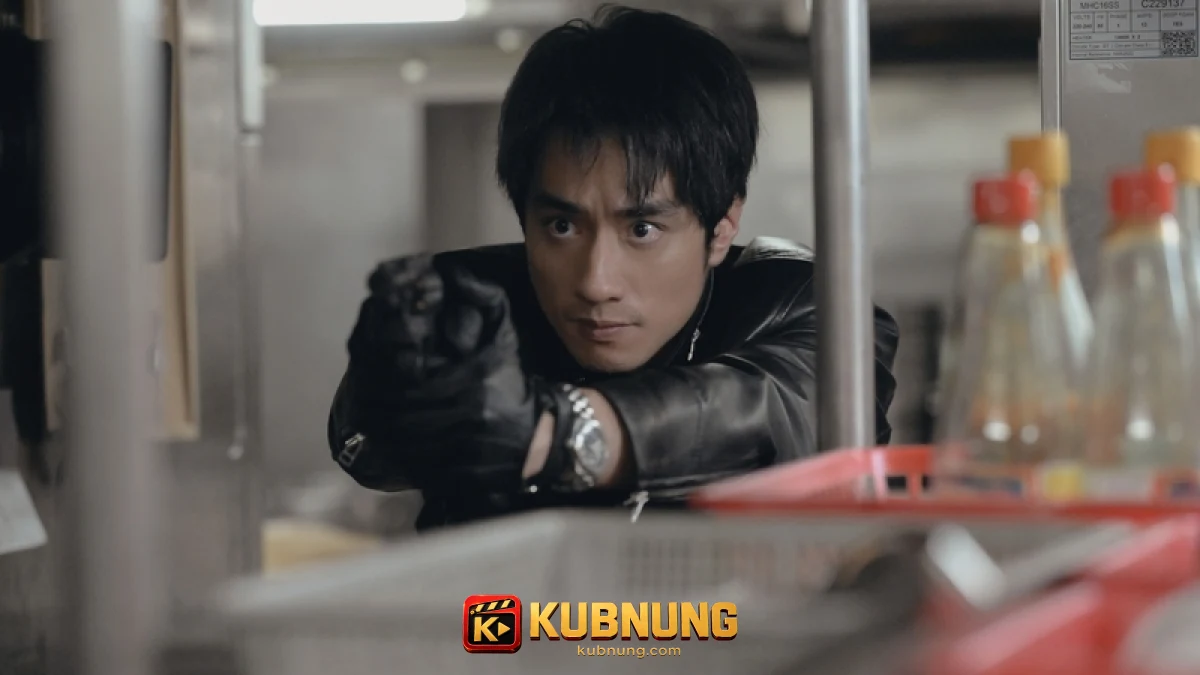 หลี่เหวินปินเล็งปืนระหว่างปฏิบัติการใน Cold War 1994